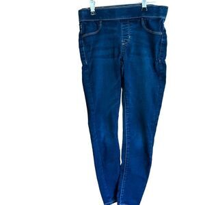 So dark wash girl’s size 12 jeggings